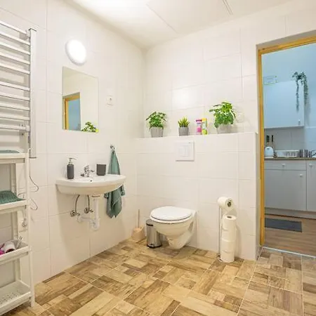 Center Budapest, Akacfa Street شقة *